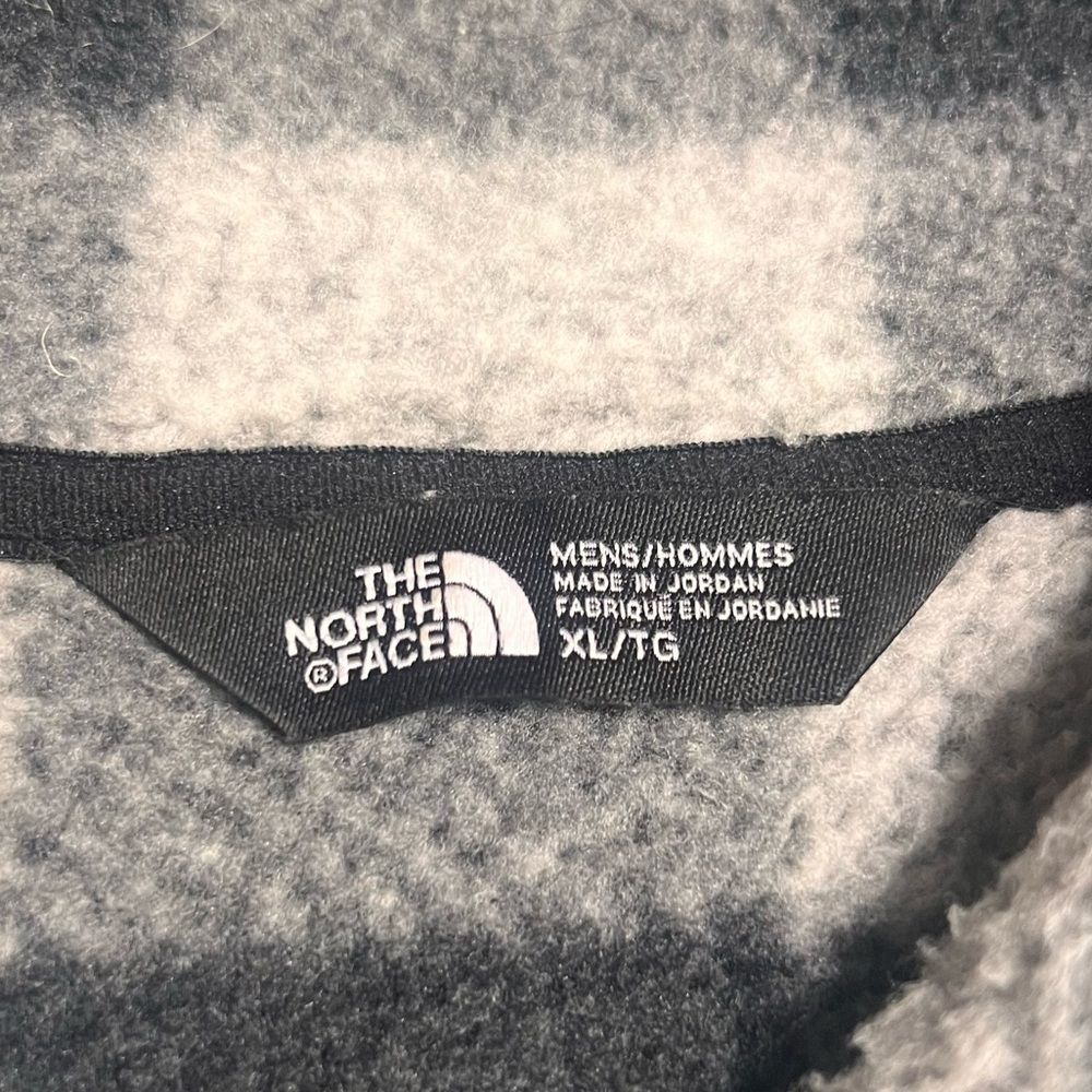 The North Face Gordon Lyons ½ Zip // Black Plaid // XL - Picture 2 of 6